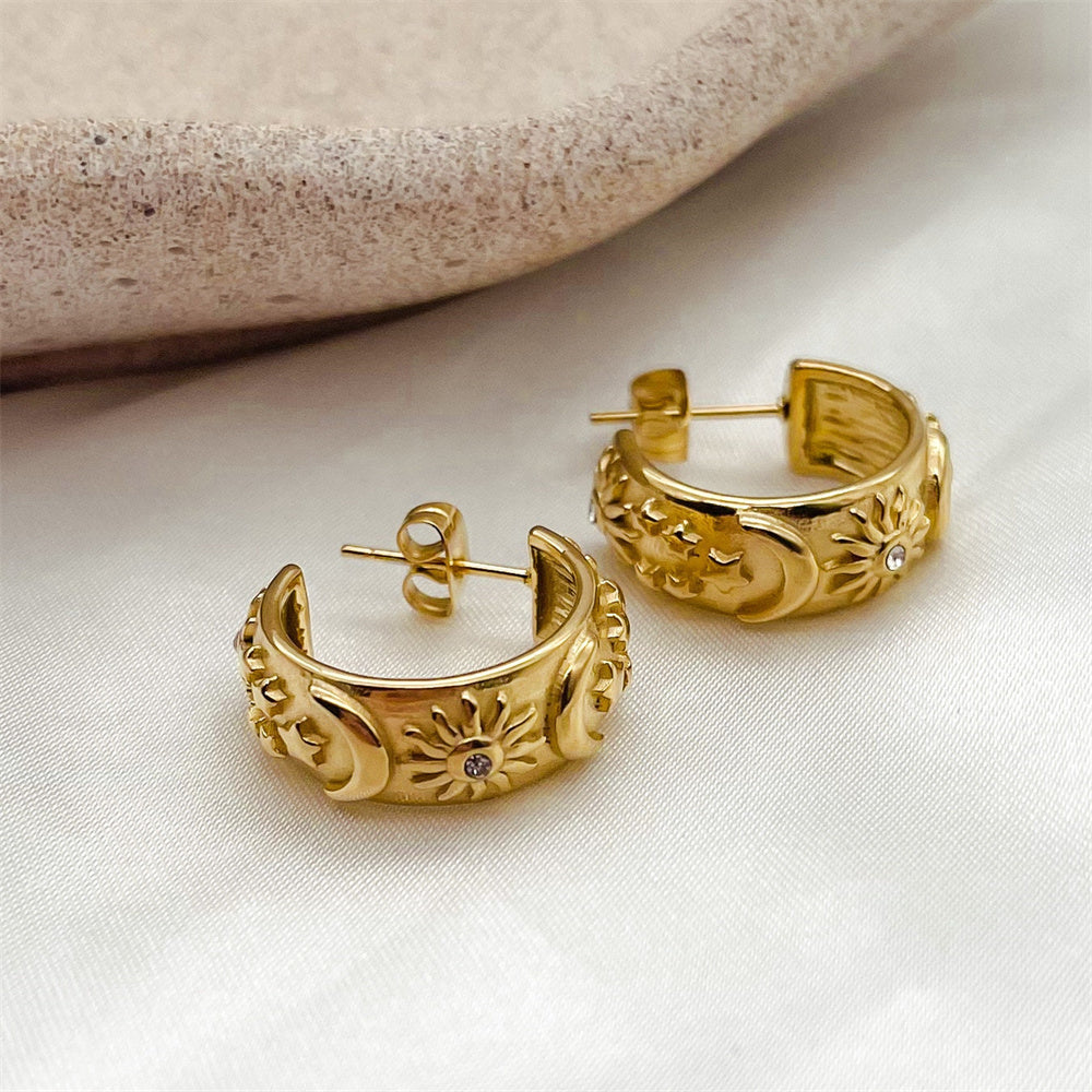 Multi Types C-Shaped Twisted Striped Zirconia 316L Steel Gold Stud Earrings