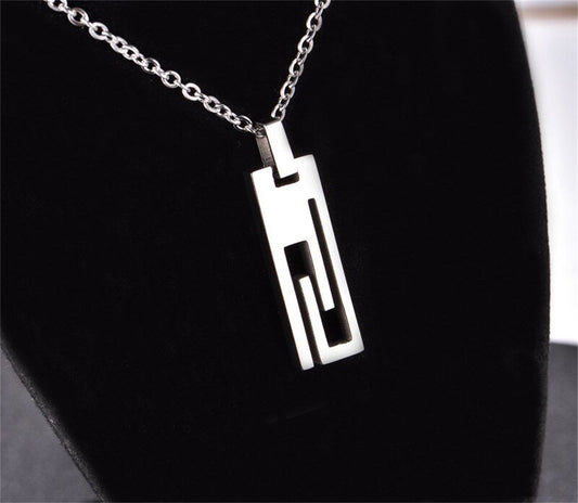 Anti-tarnish Silver Maze Pendant Stainless Steel Chain Necklace For Men